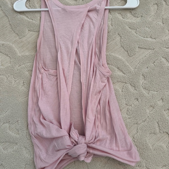 Lululemon tie open back tank top - Picture 2 of 3